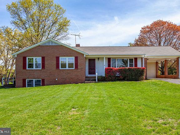 3rd image of 11714 King Richards Ct