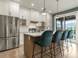 45378 Willowstream Rd, Chilliwack, BC V2R0B9