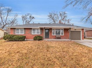 1700 NE 75th Ter, Gladstone, MO 64118