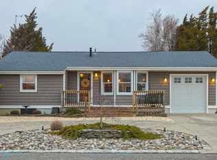 28 Hunter Dr, Little Egg Harbor, NJ