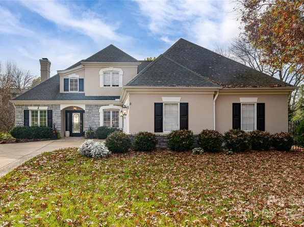 2 Clovelly Way, Asheville, NC 28803