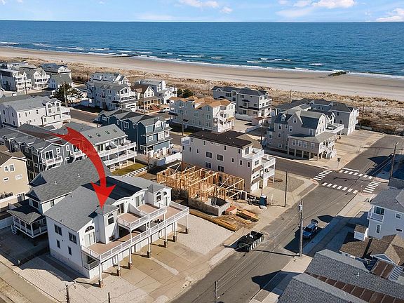 2nd image of 27 48th St #W