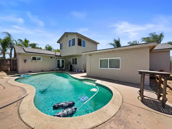 826 Ellen Ln, El Cajon, CA 92019