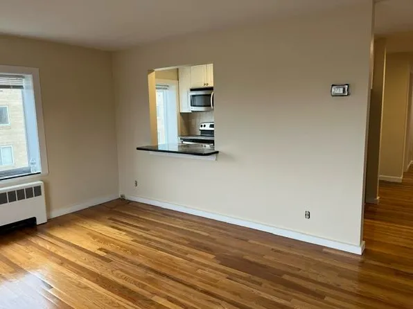 (undisclosed Address), Arlington, MA 02474