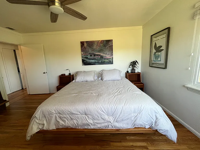 968 Corte Maria Ave — Photo 23