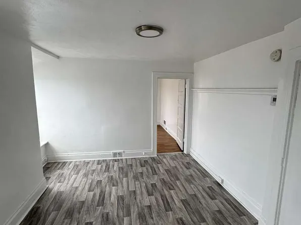 308 Bessemer Ave APT 3, East Pittsburgh, PA 15112