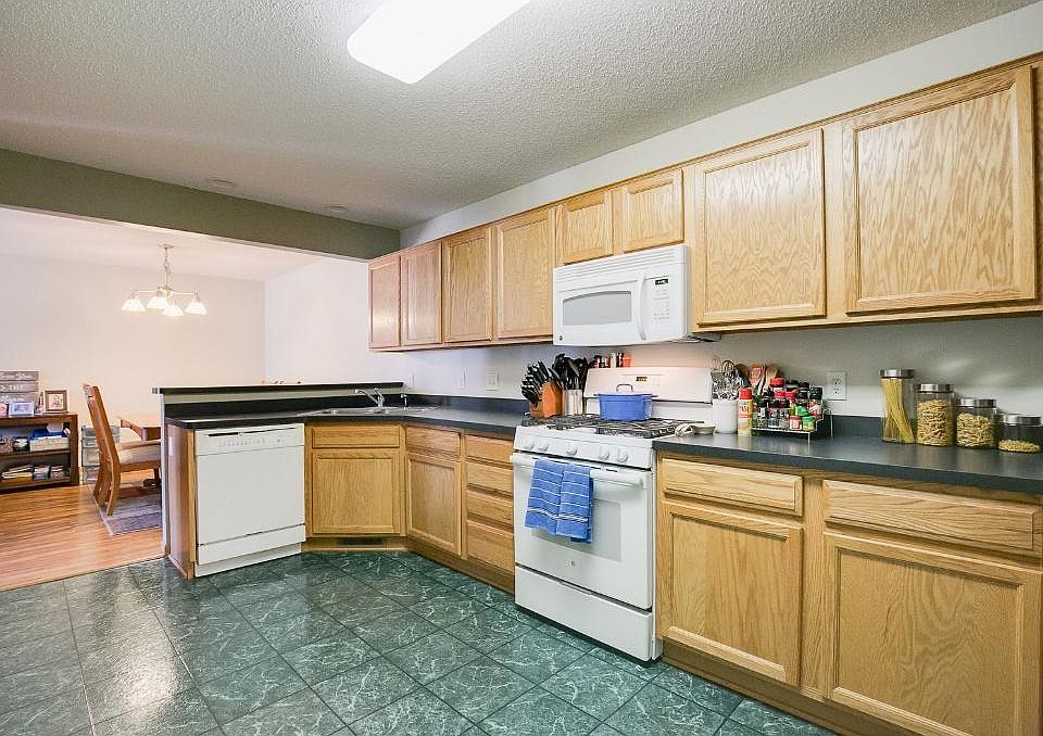 839 Ferdinand Dr, Shakopee, MN 55379 Zillow