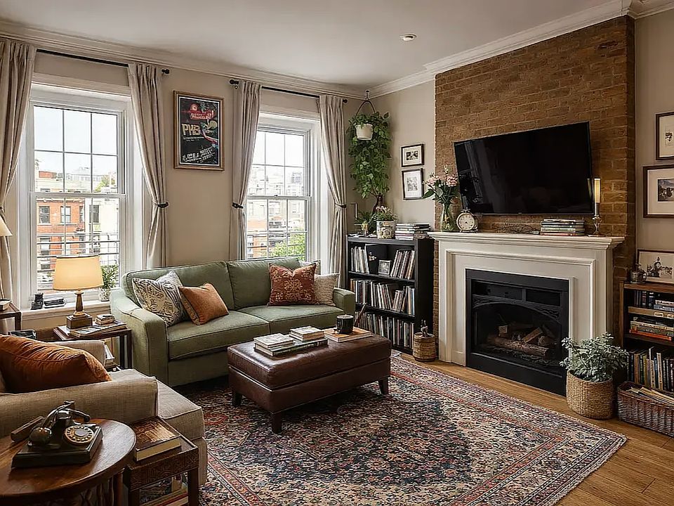 2nd image of 53 Leroy St APT 5