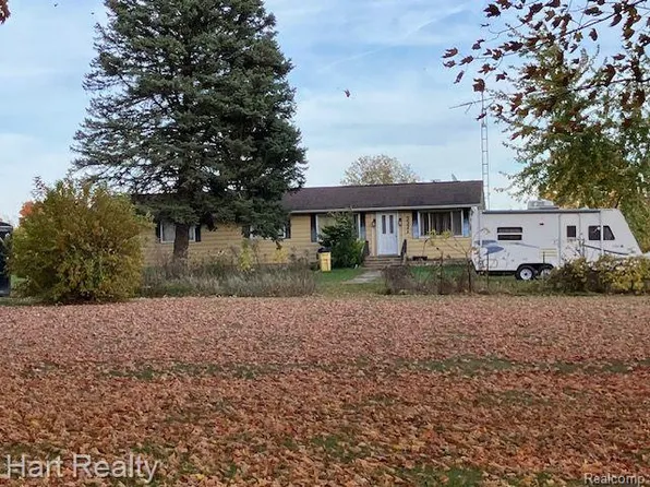 3321 Watson Rd, Marlette, MI 48453