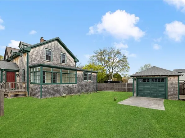 6 Coronado St, Jamestown, RI 02835