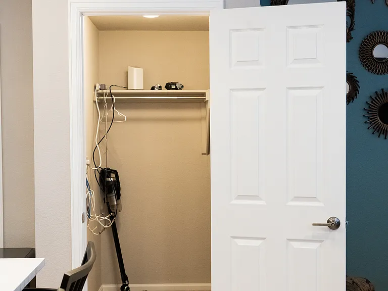 16181 E Bolling Dr — Photo 35