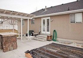 1st image of 1369 N Nuttall Dr
