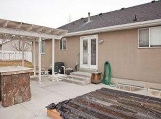 1369 N Nuttall Dr, Lehi, UT 84043