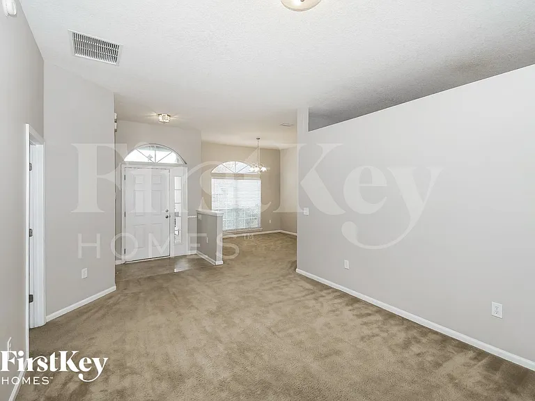 13940 Fish Eagle Dr E — Photo 3