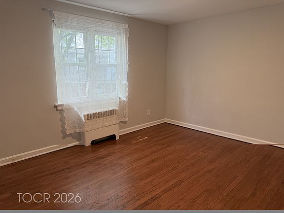4th image of 80 Huguenot Ave APT 9B