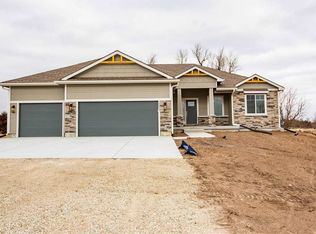 13277 Cassidy Cir, Saint George, KS 66535