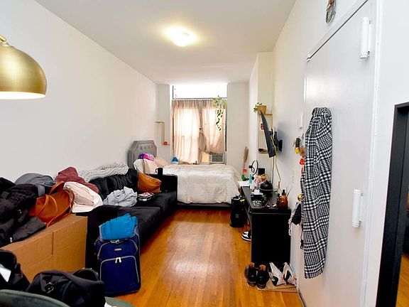 3rd image of 312 W 133rd St APT 1A