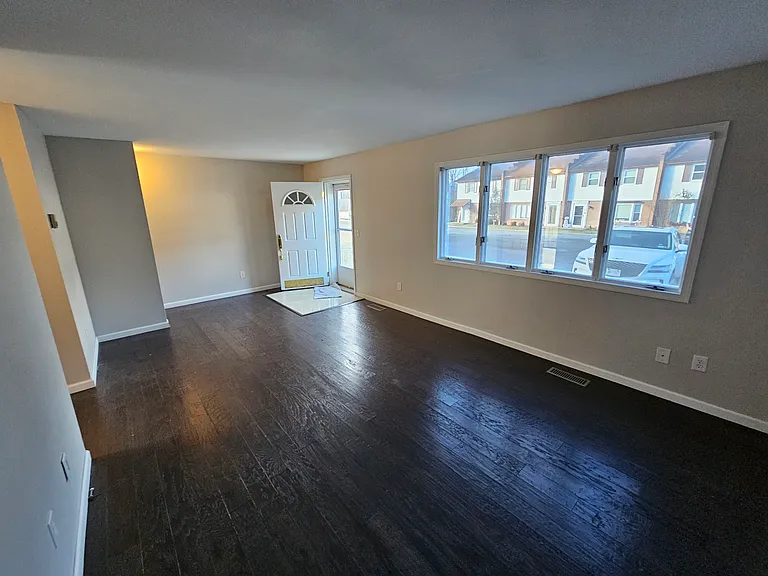 313 Jasper Dr — Photo 16