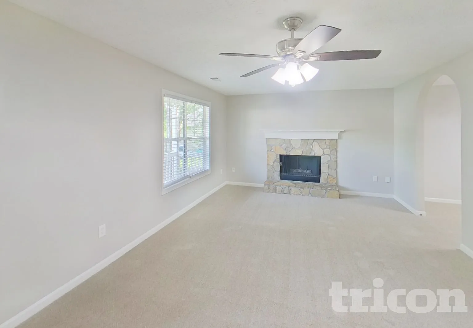 3940 Michaels Creek Way Loganville GA — Photo 2