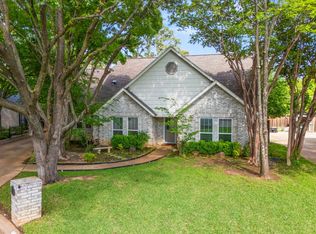 315 Drexel Dr, Grapevine, TX 76051