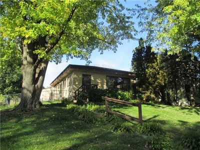 1350 20th Ave SW, Cedar Rapids, IA, 52404