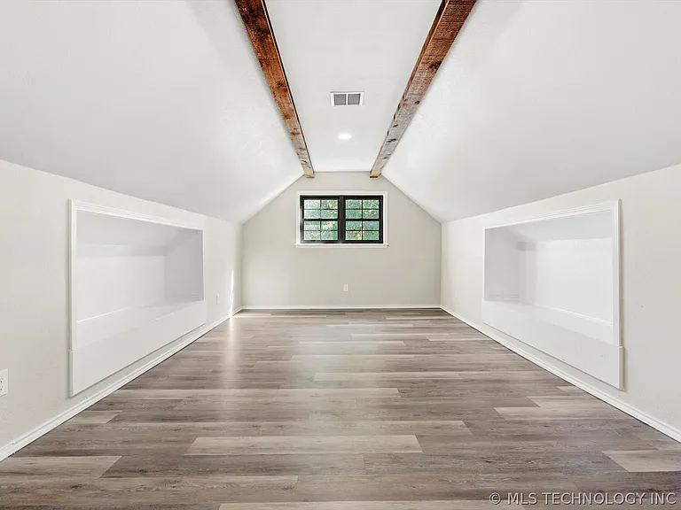 8610 Meadowood Cir — Photo 23