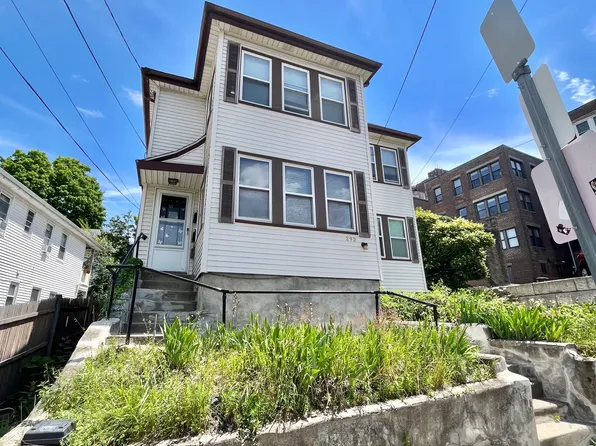 292 Foster St #2, Boston, MA 02135