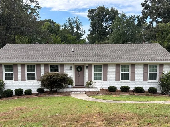 720 Darlene Dr, Birmingham, AL 35217