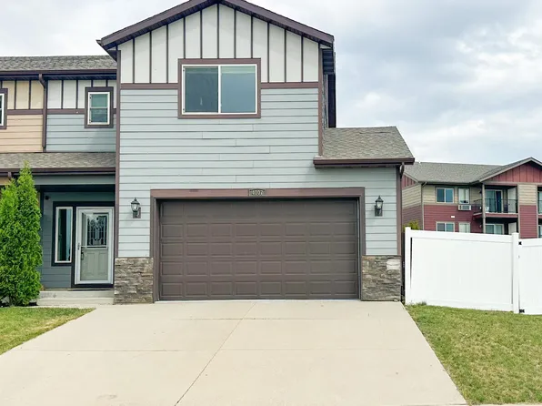 4007 Crossing St SW, Minot, ND 58701