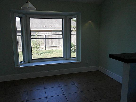 5th image of 9827 Haverhill Dr