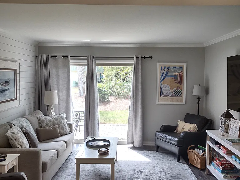 S Beach Ln — Photo 10
