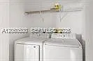 2 bed, 2.0 bath, 1127 sqft, $5,000 — Photo 4
