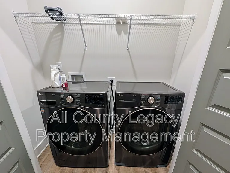 481 Oconner Blvd — Photo 4