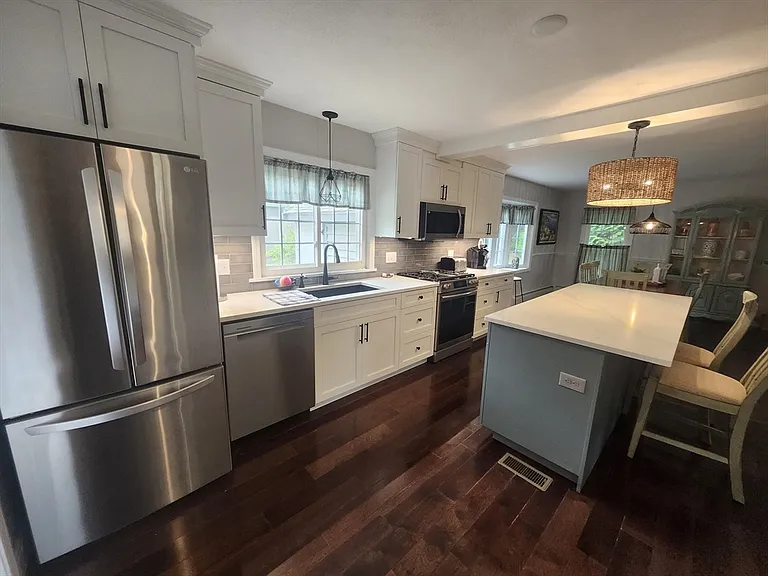 15 Cleveland Ave — Photo 7