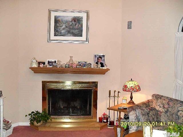 1st image of 5 Roslyn Ave