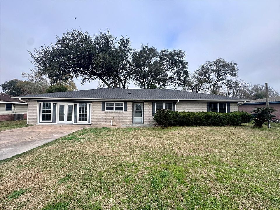 1st image of 345 Rachal Ave