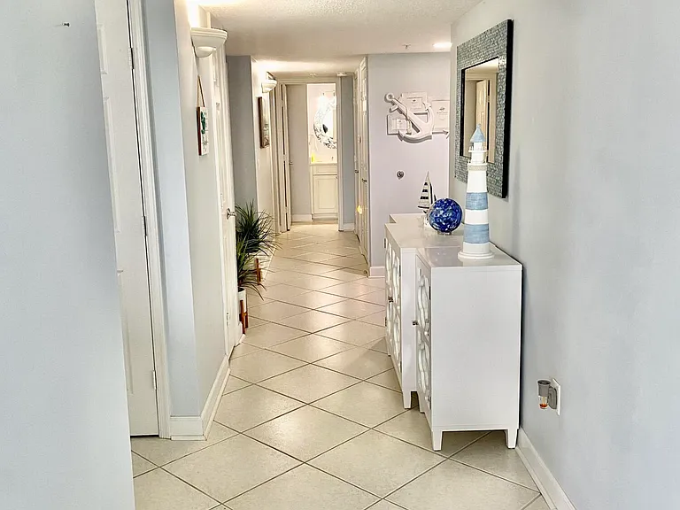 5049 N Highway A1A #402 — Photo 11