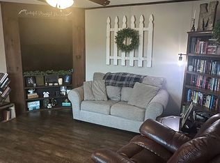 242 White Wing Ln, Valliant, OK 74764
