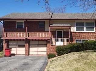 18210 E 27th St, Independence, MO 64057