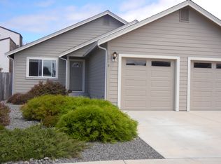 1950 Elmwood Pl, McKinleyville, CA 95519