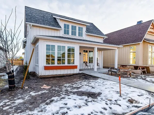 1580 Picotee Circle Wisteria, Moscow, ID 83843