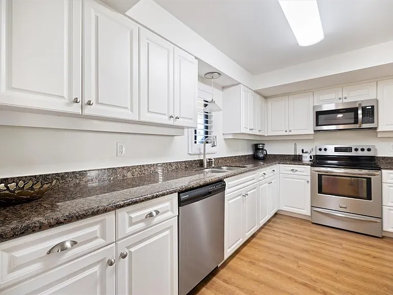 822 Capri Isles Blvd #107 — Photo 17