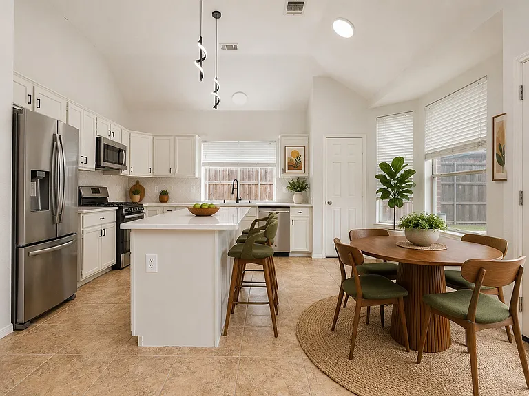 7318 Harbor Dr — Photo 5