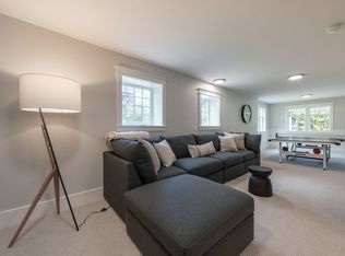 1338 Lincoln St #ID1247433P, Hood River, OR 97031