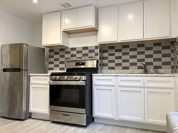 2nd image of 463 Halsey St APT 1