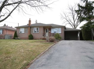 512 Weynway Ct, Oakville, ON L6L4G7
