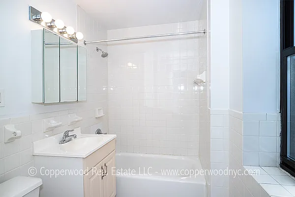 Rented by Copperwood Real Estate | media 6