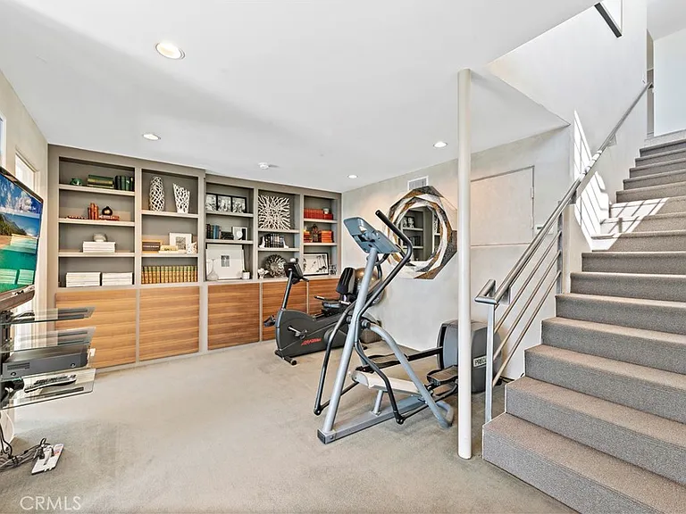 535 Dunnegan Dr — Photo 42
