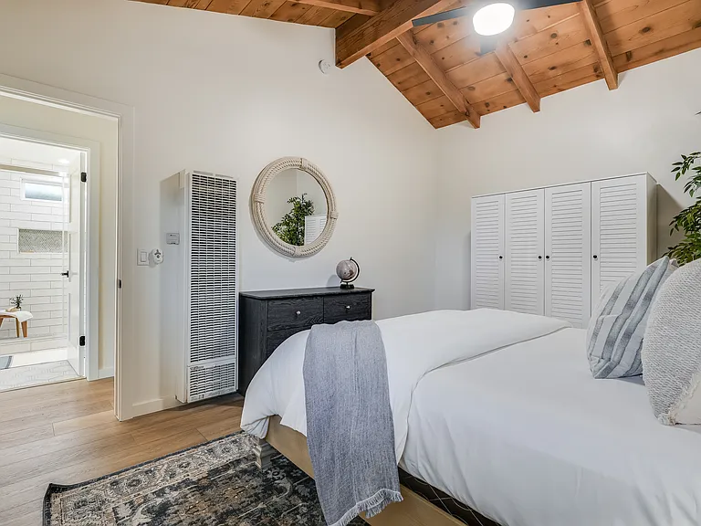 325 W Avenida Palizada — Photo 17