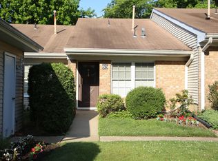 65 Smoke Tree Ter, Red Bank, NJ 07701